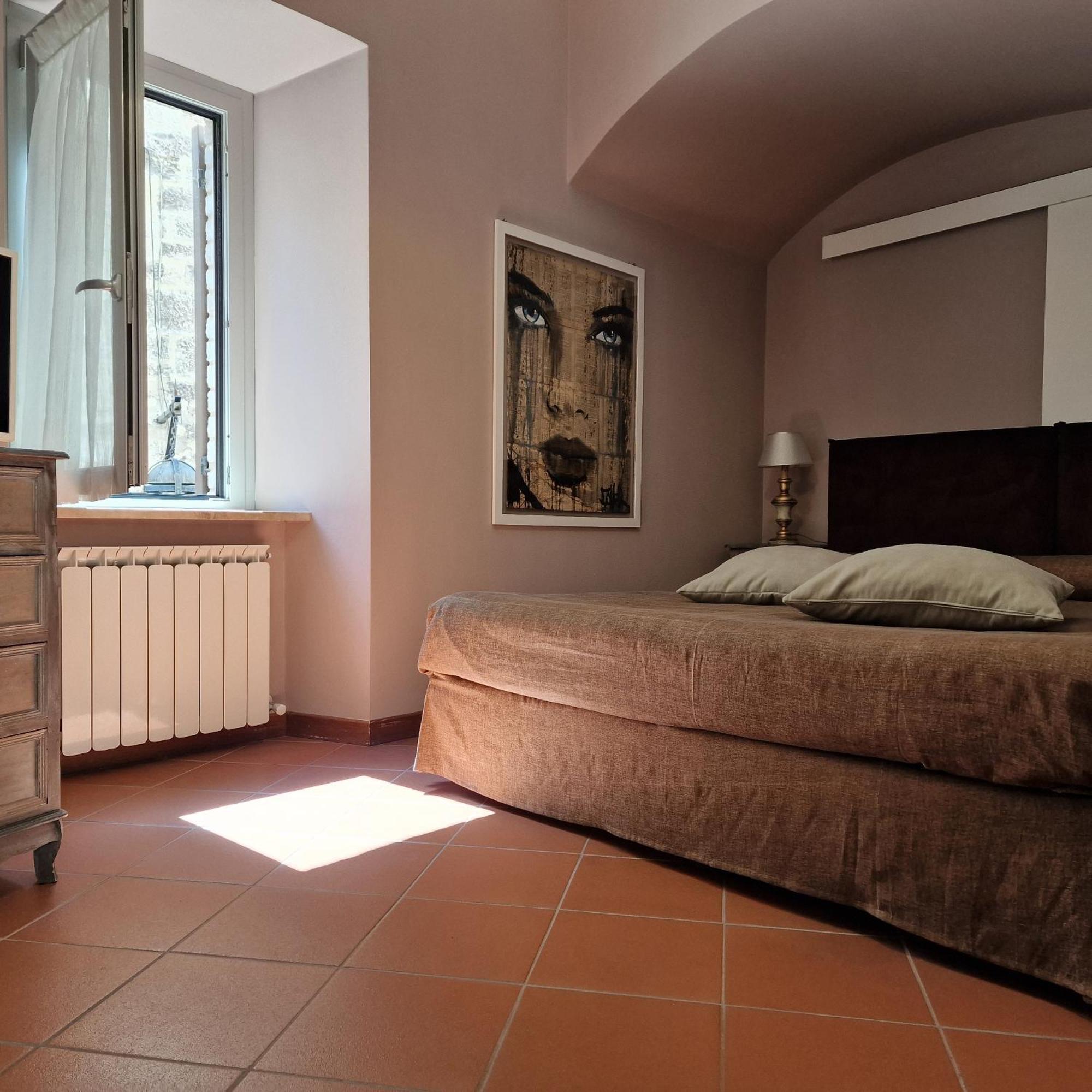 Il Cortile Di San Rufino Apartment Асизи Екстериор снимка